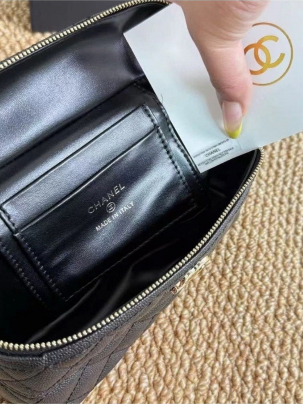 Chanel GWP VIP Makeup Bag - Picture 4 of 6